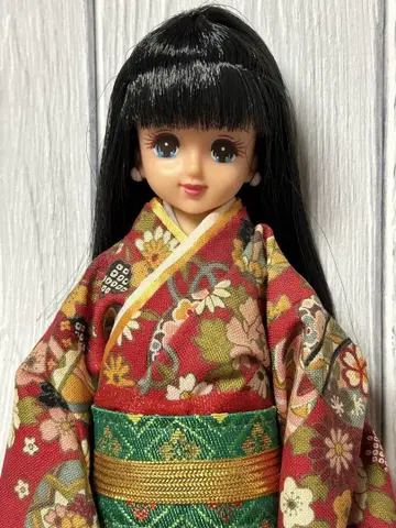 TOTOCO 한정판 제니 프렌드 마리 블랙 헤어