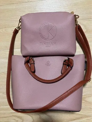 D.KELLY 숄더백