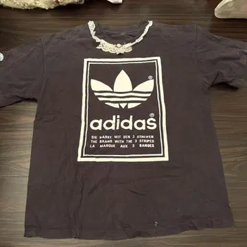 adidas 블랙 레이스 카라 부착 T셔츠 리메이크