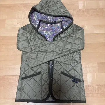 LAVENHAM 후드 부착 퀼팅 자켓