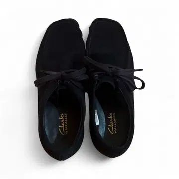 Clarks 왈라비 블랙
