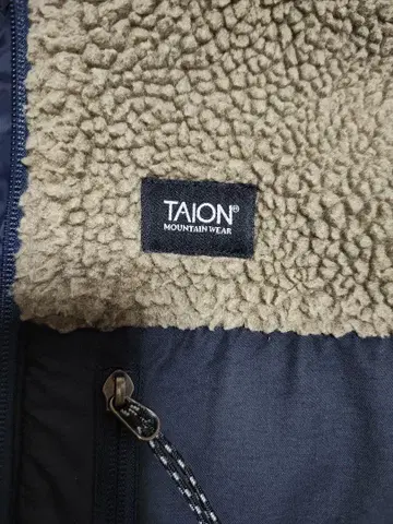 TAION 플리스 자켓 베이지/네이비