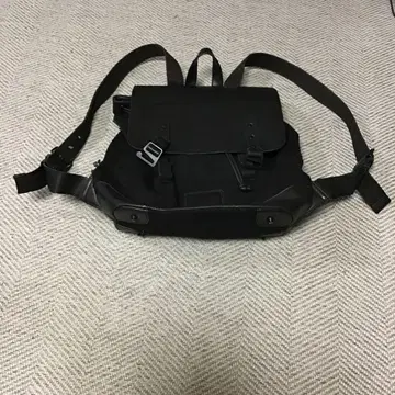 백팩 블랙