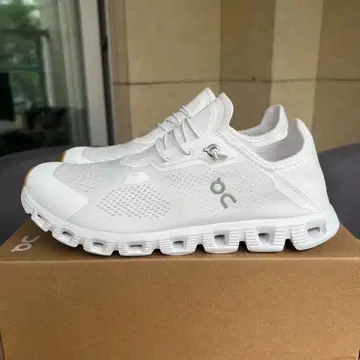 온 클라우드5 화이트 러닝화 23.5cm