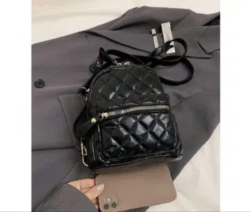 블랙 퀼팅 백팩