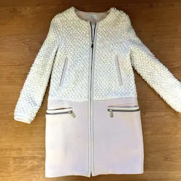 NAMU 보아풍 화이트 x 베이지 롱 코트