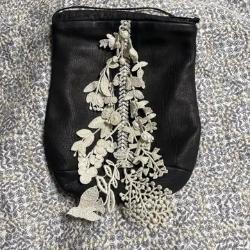 미나 페르호넨 forest parade 백