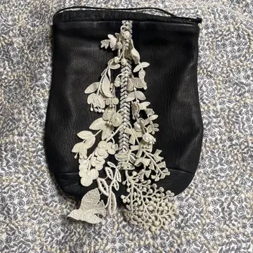 미나 페르호넨 forest parade 백