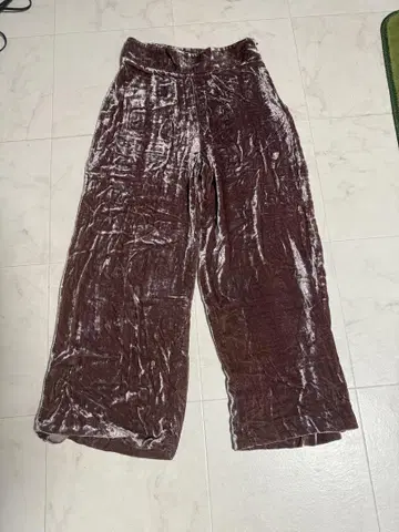 ZARA WOMAN 코듀로이 팬츠