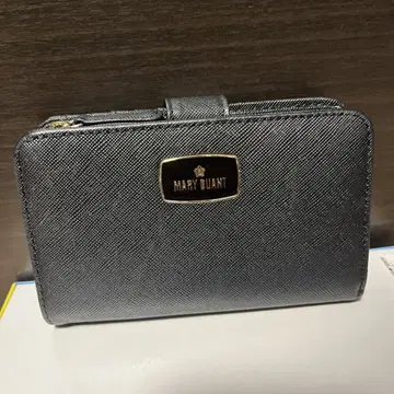MARY QUANT 이단 접이식 지갑 블랙