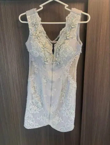 ROBE de FLEURS Glossy 드레스 S