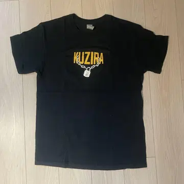 KUZIRA T셔츠 M 사이즈