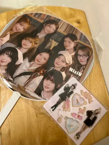 2025 라이브 NiziU 마코 부채와 키링