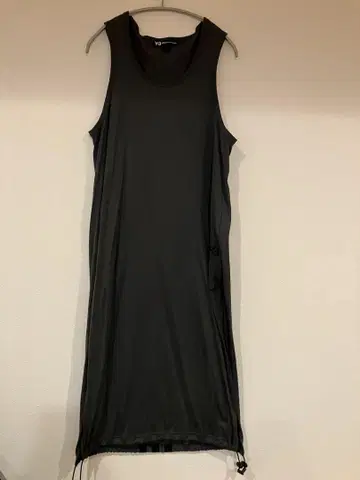 Y-3 아디다스 콜라보 슬리브리스 원피스 XS 사이즈