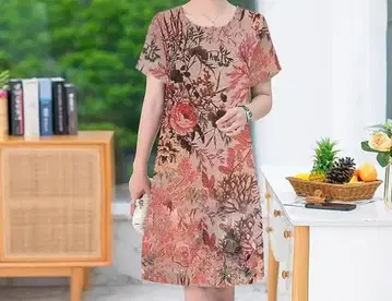 꽃무늬 반팔 무릎 기장 원피스