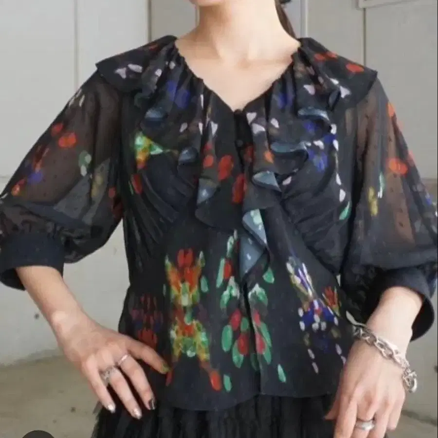 4번째 상품 이미지