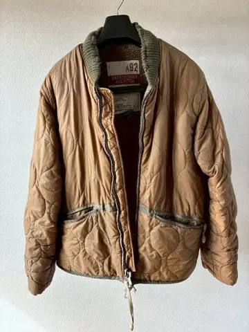 ABERCROMBIE AND FITCH 퀼팅 자켓 A92 L