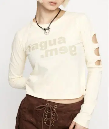 SIDE CUT COMPACT LONG SLEEVE 티셔츠 라그아젬