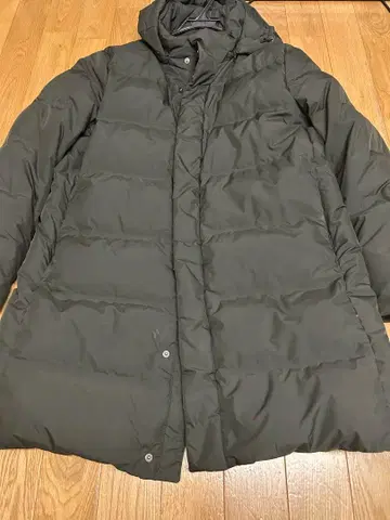 유니클로 심리스 다운 자켓