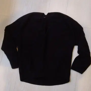 UNIQLO 블랙 니트 스웨터 M 사이즈 일본제