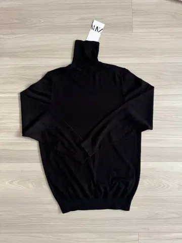 ZARA 블랙 비스코스 혼방 터틀넥 스웨터 S 택 포함 미사용 새상품