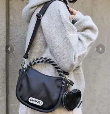 아웃도어 프로덕츠 숄더백 블랙