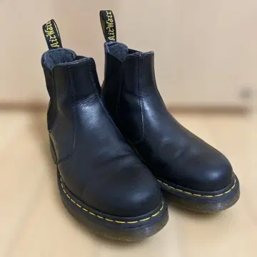 닥터마틴 첼시 부츠