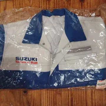 SUZUKI Technical Staff 겨울 점퍼 새상품