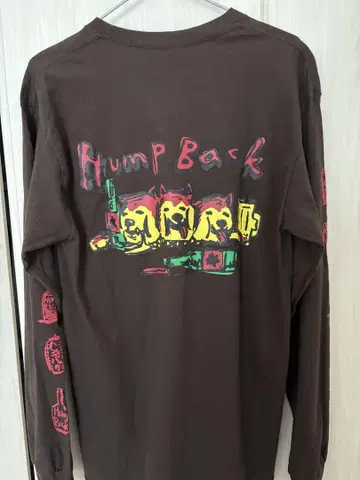 Hump Back 타카아게 롱 티셔츠