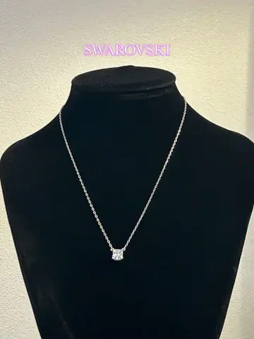 Swarovski 스와로브스키 스퀘어 컷 목걸이