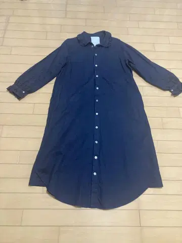 gasa*grue 네이비 프릴 달린 옷깃 원피스