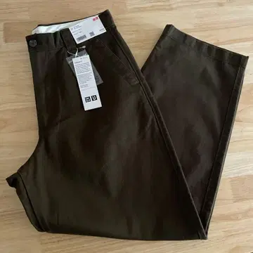 새상품 UNIQLO U 유니클로 유 와이드 핏 치노 79cm 다크 브라운
