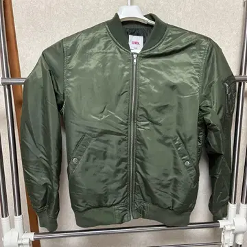 올리브 그린 MA-1 플라이트 자켓