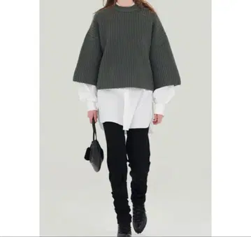 HYKE RIBBED CROP TOP black