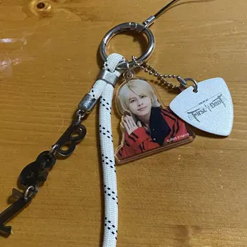 야바나 라이 스트랩 키링