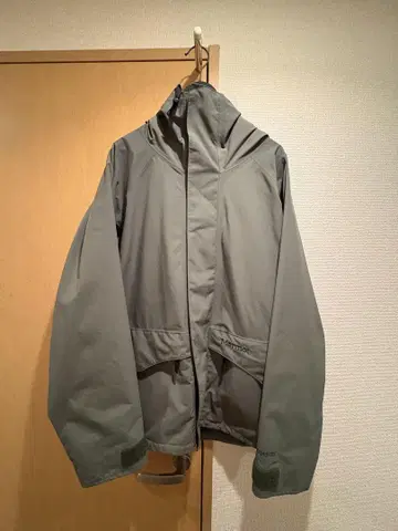 Marmot GORE-TEX 후드 부착 자켓 그린