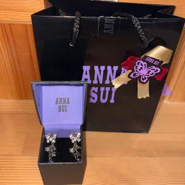 ANNA SUI 귀걸이 [ 나비와 별 체인 ]