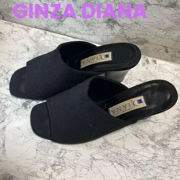 새상품급 GINZA DIANA 다이애나 뮬 샌들 블랙