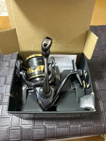 미사용 새상품 시마노 25 알테그라 2500 SHG