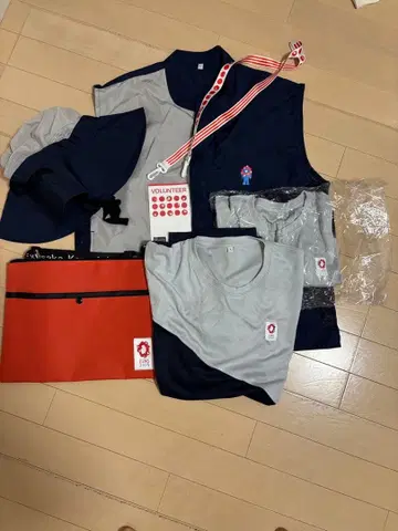 오사카 간사이 박람회 자원봉사 유니폼 일식