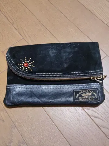 VIN AND AGE LEATHERS 클러치백 블랙 빈앤에이지