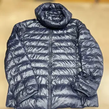UNIQLO 네이비 울트라 다운 자켓 XL