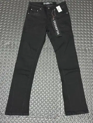 VALABASAS 블랙 플레어 데님 30