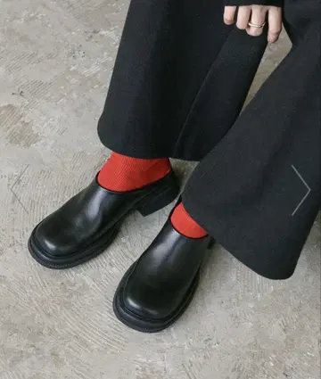 SELECT MOCA 인조 가죽 슬라이드 신발