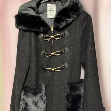 앙크루즈 퍼 달린 더플 코트 블랙