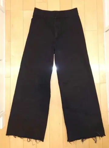 ZARA 블랙 데님 배기 와이드 플레어 M 사이즈 상당