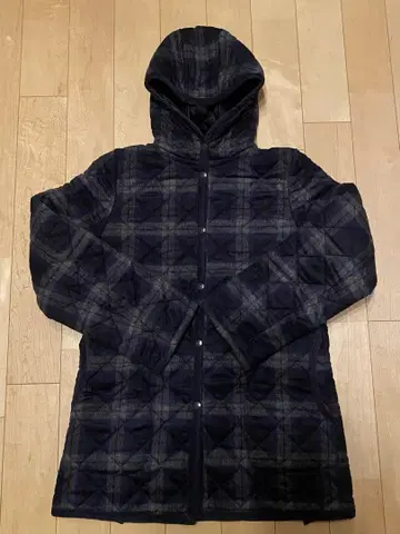 LAVENHAM 네이비 계열 체크 퀼팅 자켓 후드 부착
