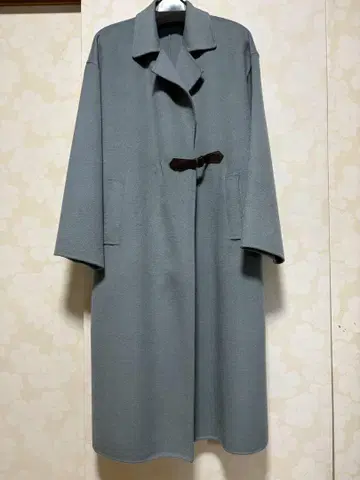 블루 그레이 색상 울 롱 코트