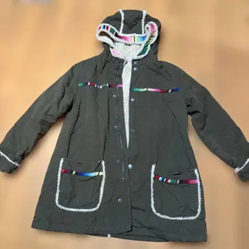 TITICACA 후드 부착 자켓 M 다크 그린