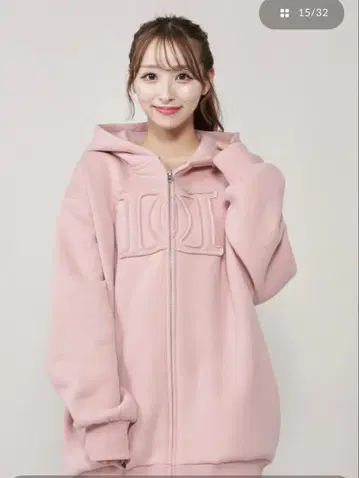 다리치 아플리케 DD 로고 후드티 핑크